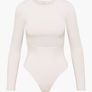 Babaton Cream Long Sleeve Bodysuit